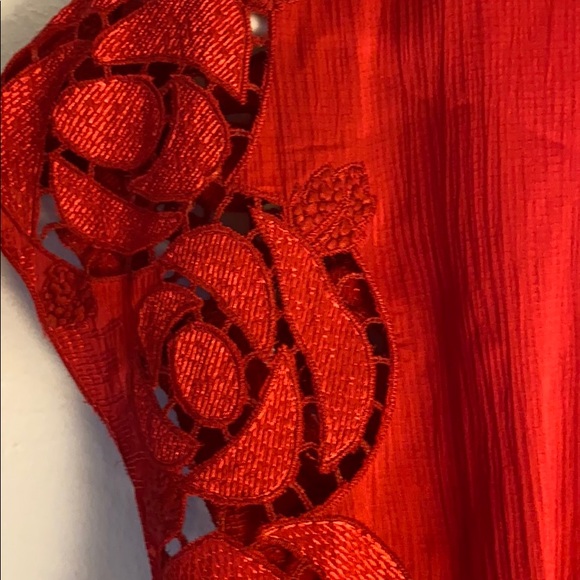 Embroidered blouse by BCBG Max Azria - Picture 3 of 8